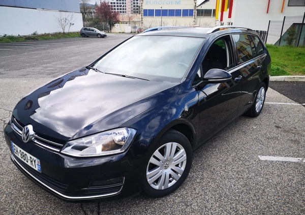 Volkswagen Golf cena 42900 przebieg: 150000, rok produkcji 2016 z Trzcianka małe 379